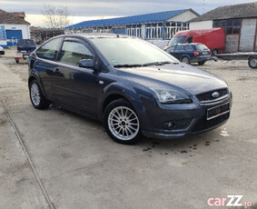 Ford Focus Sport 2.0 - rate fără avans