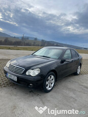 Mercedes BENZ C200 CDI