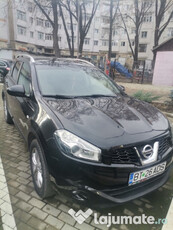 Nissan Qashqai +2