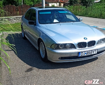 BMW Seria 5 E39 FL 520i