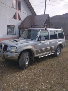 Hyundai Galloper 2001, functioneaza foarte bine