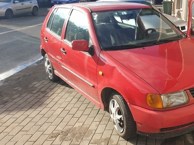 Polo 2000cm doar 900EURO