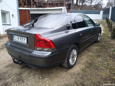 Vând Schimb Volvo S60 D5 2.4 163 cp