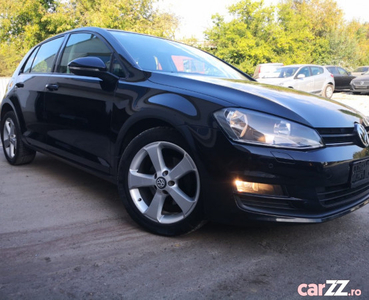 Volkswagen Golf 7, an 2014, 1,6 diesel, NAVI, distronic, climatronic