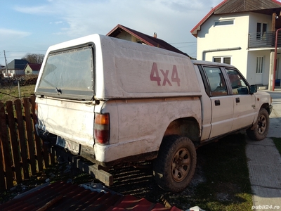 Mitsubishi l200 2.5TD 4 4 90cp