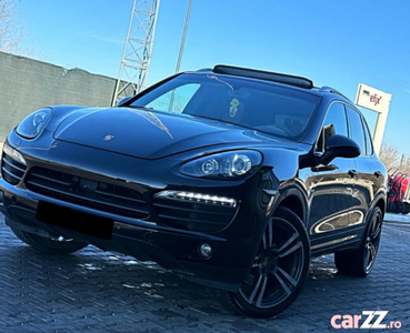 Porsche Cayenne An 2013 Panoramic