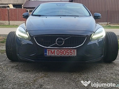 Volvo v40 D2 geartronic business plus,diesel,automat