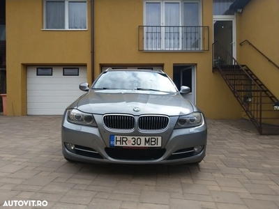 BMW Seria 3 320d Touring xDrive Sport-Aut. Luxury Line