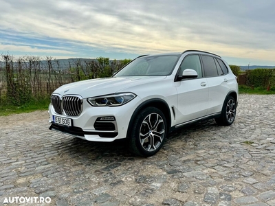 BMW X5 xDrive30d AT MHEV