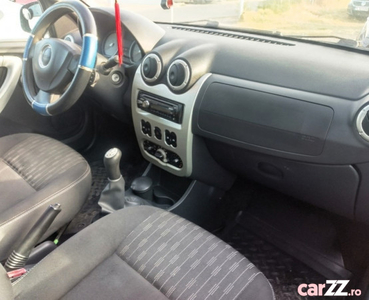 Dacia Logan 2012 Laureat 1.2 benz + GPL cu Aer Conditionat