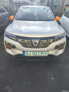 Dacia Spring cu 1800km