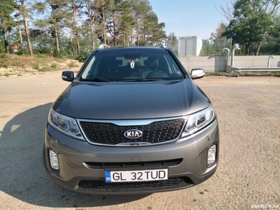 Kia SORENTO,2015,diesel 2.0,150 cp.4x4.