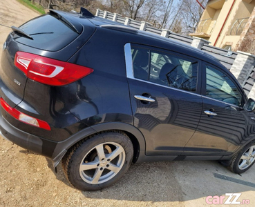 Kia sportage awd 2.0 184 cp