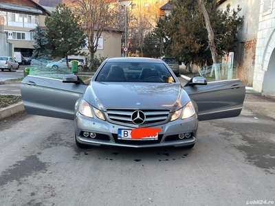 Mercedes Benz E220 CDI din 2011, Impecabil! Full piele!