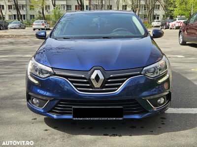 Renault Megane TCe GPF Business