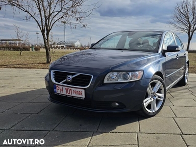 Volvo S40