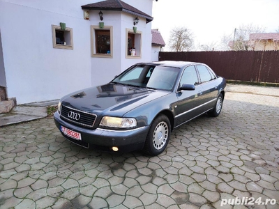 AUDI A8 D2 3.3 TDI V8 biturbo Quattro