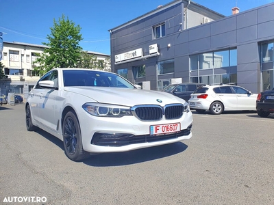 BMW Seria 5 520i AT