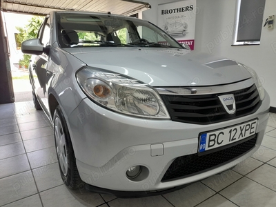 Dacia Sandero Laureate 1.4 Benzină GPL AC Alarmă