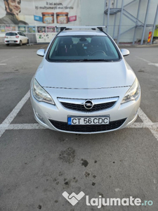 Opel Astra J Sports Tourer, 1.7 cdti, 2011 - pret negociabil