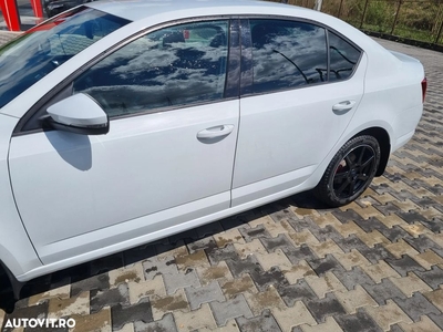 Skoda Octavia 1.8 TSI ELEGANCE