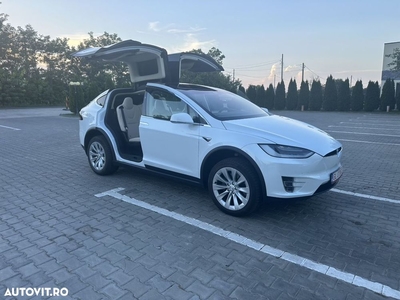 Tesla Model X Maximale Reichweite