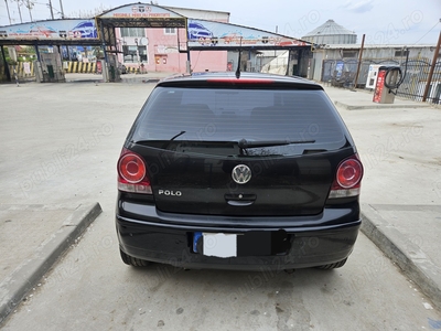 Vand Volkswagen Polo 1.2 benzina, 2006