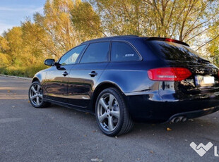 Audi A4 S line 2.0 diesel 143 c.p Navigatie,interior crem,Inmatriculat