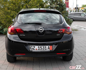 Opel astra 2011 17 110cp