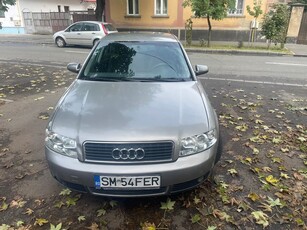 Audi A4 1.6