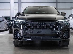 Audi Q8 55 TFSI quattro tiptronic