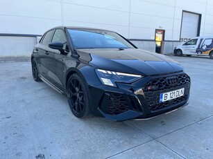 Audi RS3 TFSI Sportback quattro S tronic