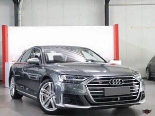 Audi S8 4.0 TFSI quattro MHEV Tiptronic