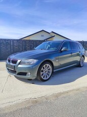 BMW Seria 3 318d DPF Touring Edition Exclusive