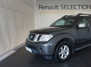 Nissan Navara 2.5 dCi Double Cab LE