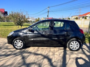 Renault Clio III 1.4 Privilege