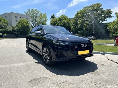 Vând Audi SQ8 An 2021