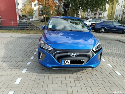 Vând Hyundai ioniq