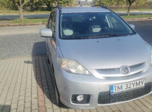 Mazda 5 stare foarte bună, fară rugină, foarte curată.