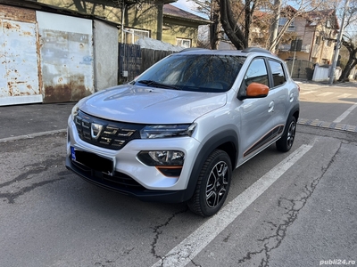 Dacia spring an Fab 2022 CCS 8500 km stare impecabila