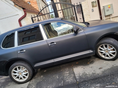 Vand porsche cayenne, an 2006, benzină 3,2.