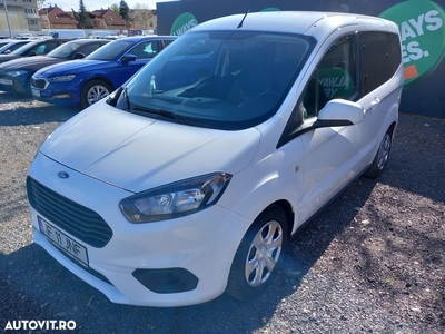 Ford Tourneo Courier 1.5 TDCi Trend