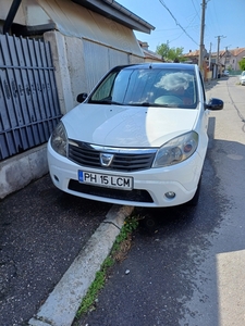 Dacia Sandero Laureate 2012