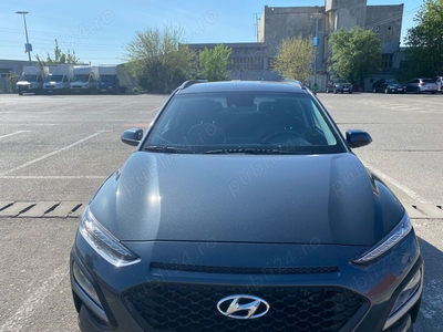 Hyundai kona highway