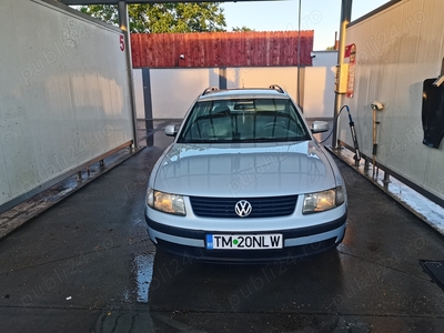 Vând Passat Combi an 1999