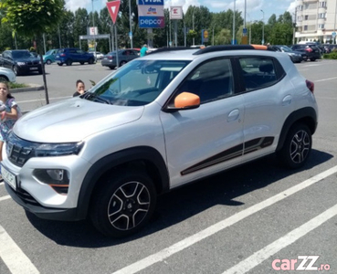 Dacia Spring Electrică Confort Plus cu 2200 km