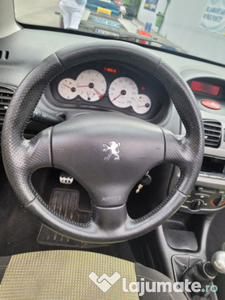 Peugeot 206 CC masina