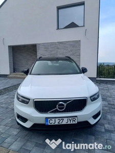 Volvo XC 40 2.0 D3 (150 CP) off-road, SUV, XC60