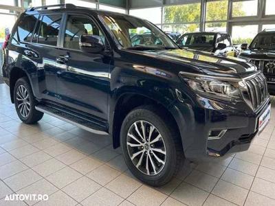 Toyota Land Cruiser 2.8l D-4D 204 CP A/T 7 locuri Luxury AVS