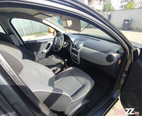 Dacia Sandero 2012 gpl